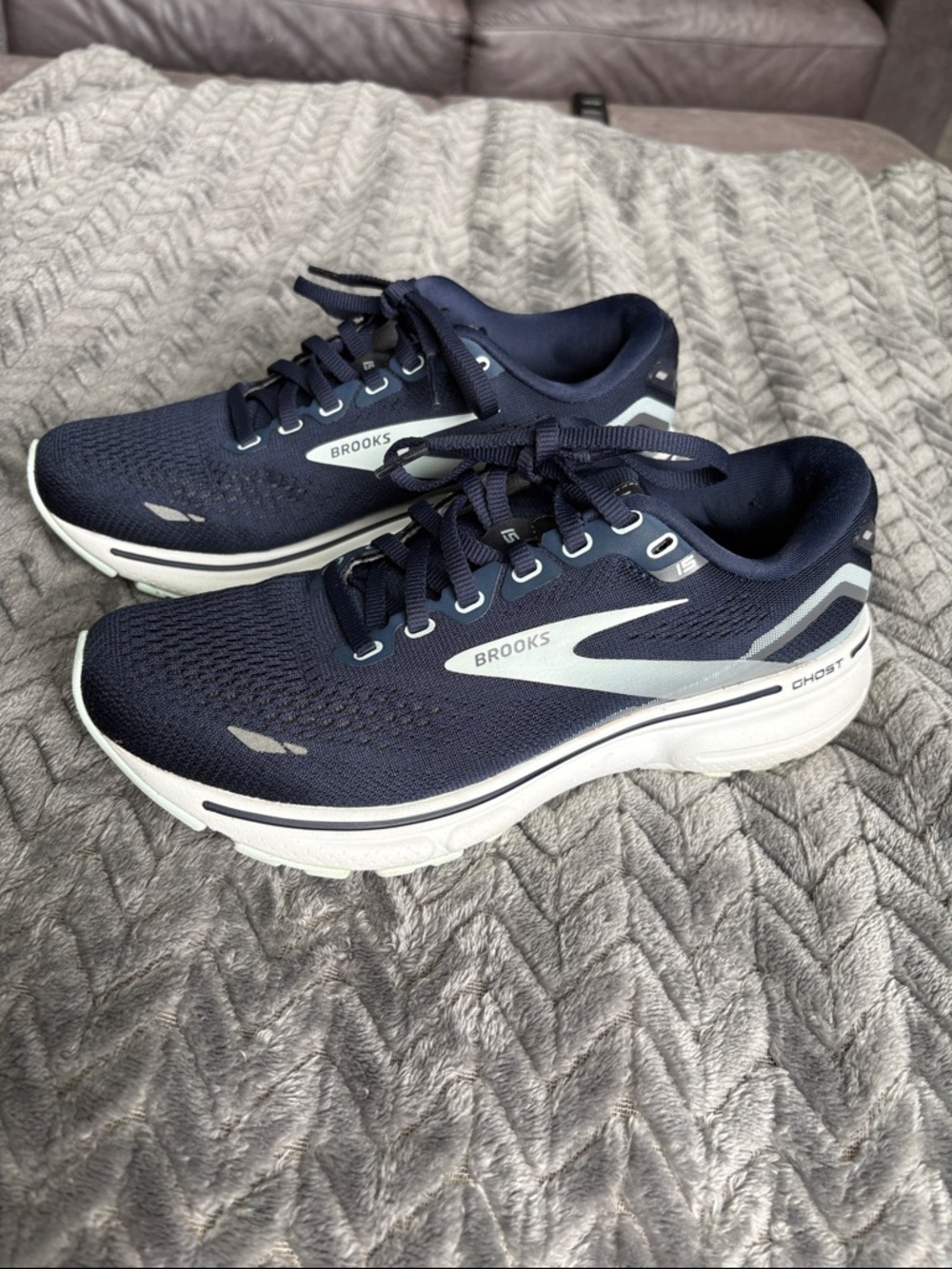 Brooks Ghost 15 Running Shoes Light Blue Navy White Sneakers